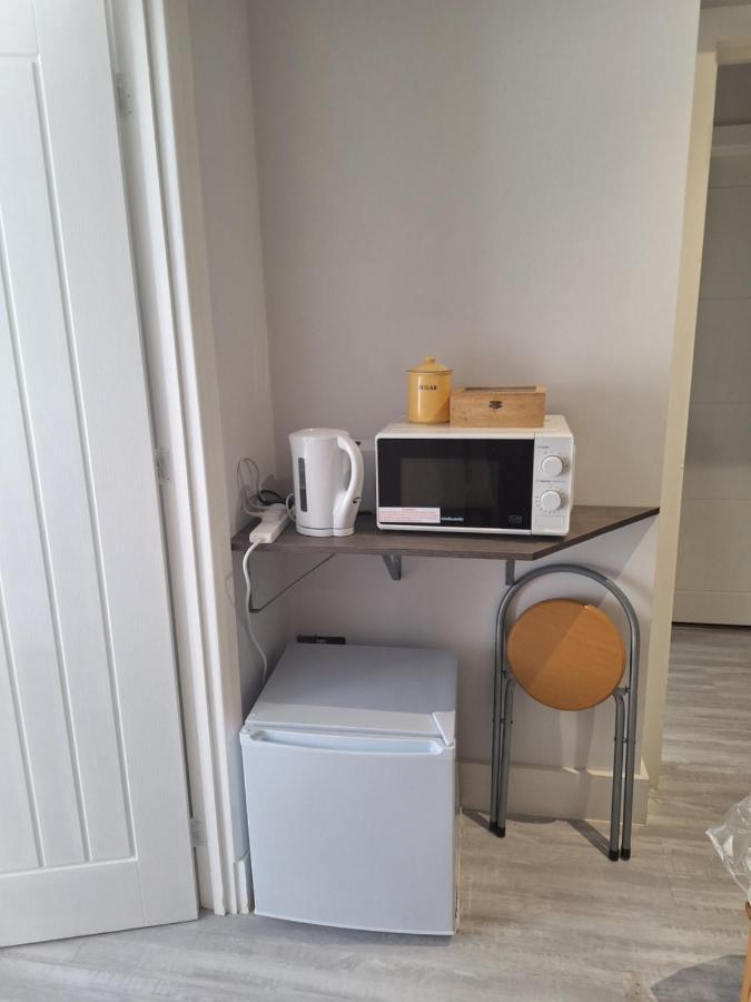 Deluxe Single Room Only For One Adult Northolt  Luaran gambar