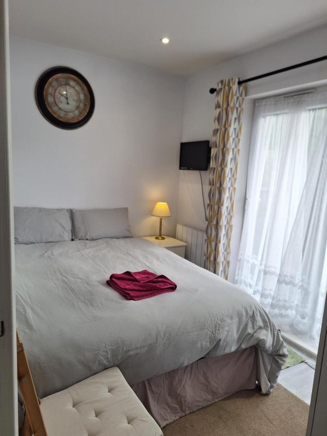 Deluxe Single Room Only For One Adult Northolt  Luaran gambar